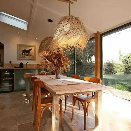 Cottage Normand Avec Sa Grande Piscine Chauffee Toute L Annee Sur Parc Arbore Et Clos En Plein Coeur De La Campagne Adapte Aux Kids Et Dog Friendly Saint-Antonin-de-Sommaire Exterior foto